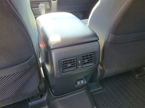 Used 2022 Toyota 4Runner SR5 image 10