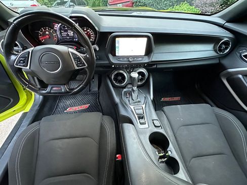 Used 2021 Chevrolet Camaro SS image 26