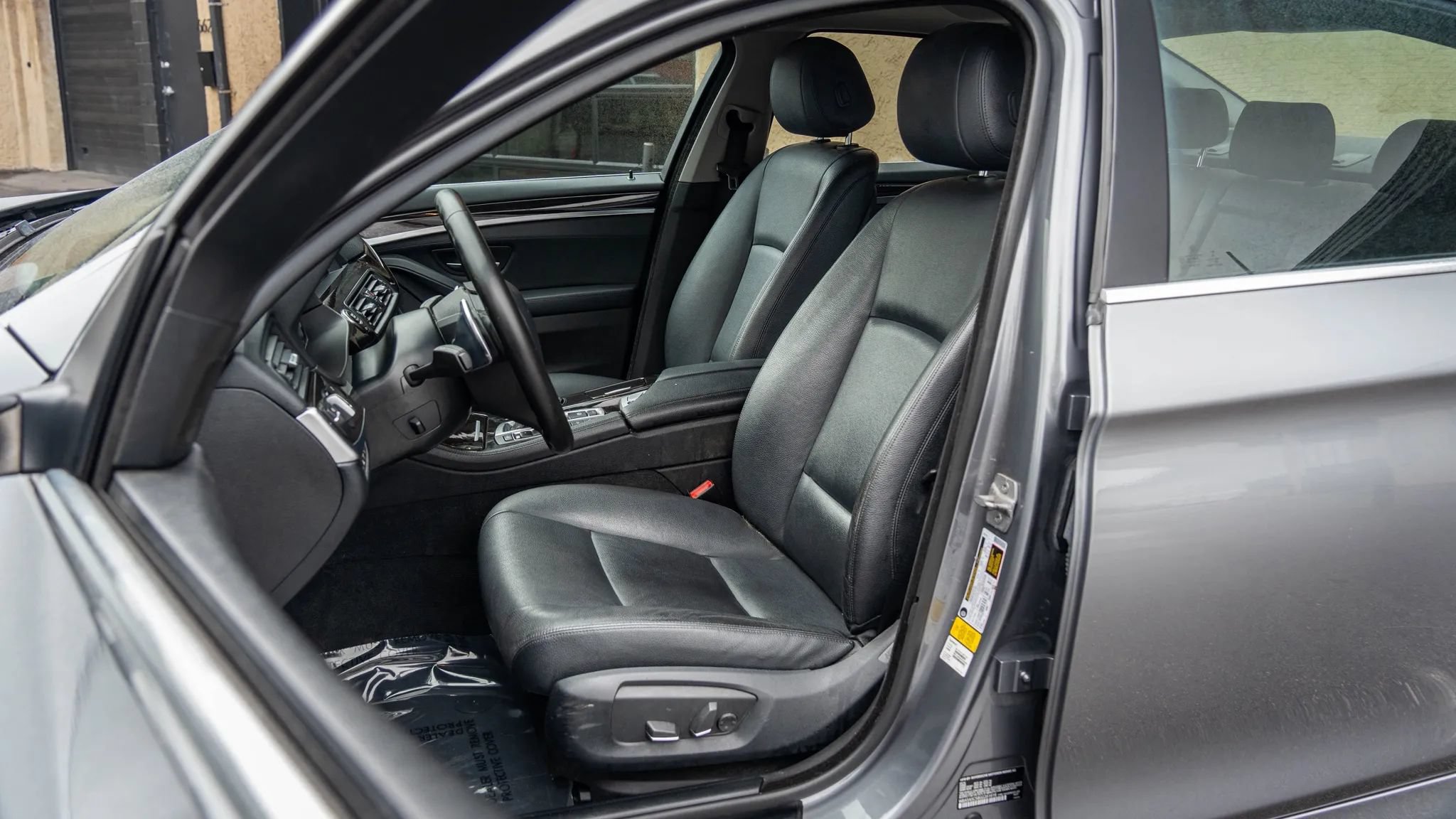 Used 2016 BMW 528i Sedan RWD image 14