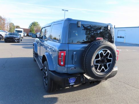 New 2025 Ford Bronco Outer Banks image 6