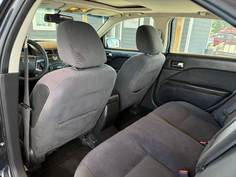 Used 2009 Mercury Milan FWD image 50
