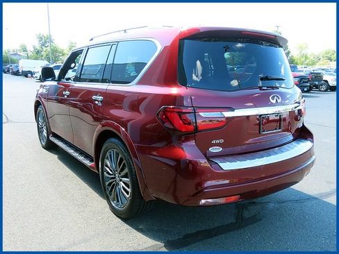 Used 2023 INFINITI QX80 Sensory w/ All-Season Package AWD/4WD image 5