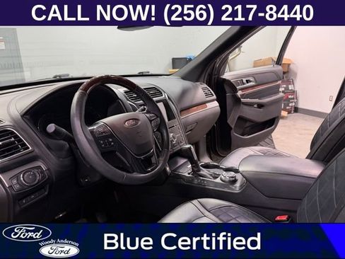 Used 2018 Ford Explorer Platinum image 9