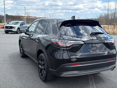 Used 2024 Honda HR-V Sport image 8
