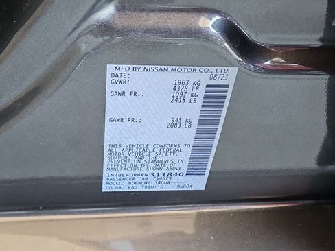 Used 2024 Nissan Altima 2.5 SV FWD image 22