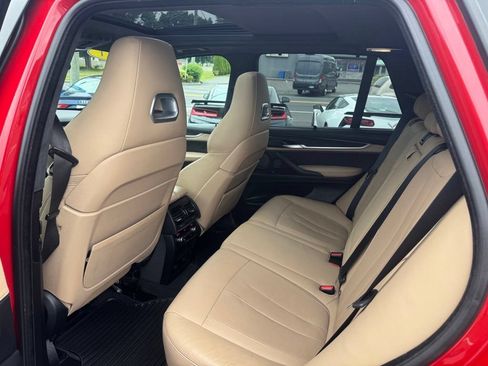 Used 2017 BMW X5 M AWD/4WD image 35