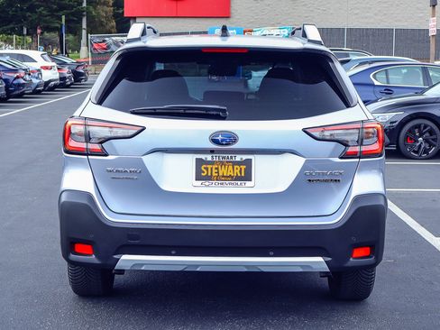 Used 2023 Subaru Outback Touring XT AWD/4WD image 21