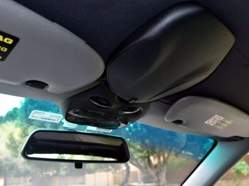 Used 2002 Porsche 911 Cabriolet image 20