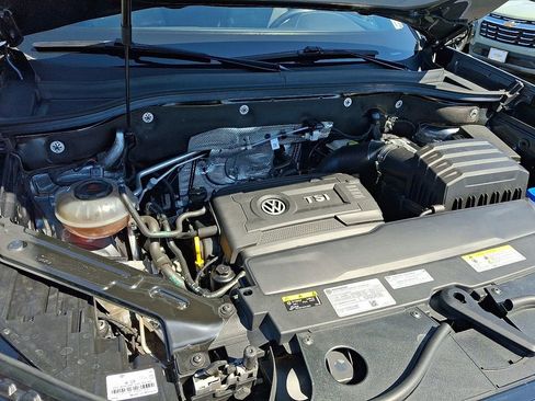 Used 2023 Volkswagen Atlas Cross Sport SE image 28