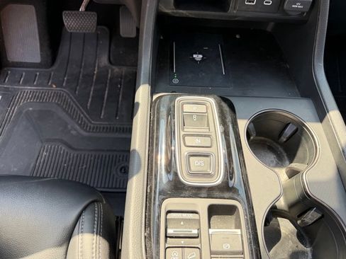 Used 2024 Honda Pilot EX-L image 27
