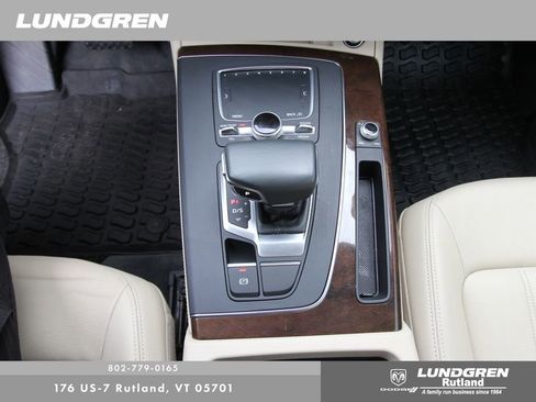 Used 2019 Audi Q5 2.0T Premium Plus w/ Premium Plus Package image 26