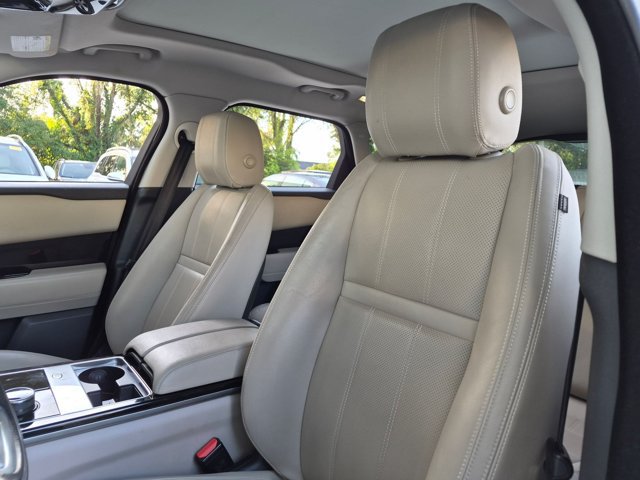 Used 2019 Land Rover Range Rover Velar R-Dynamic SE AWD/4WD image 12
