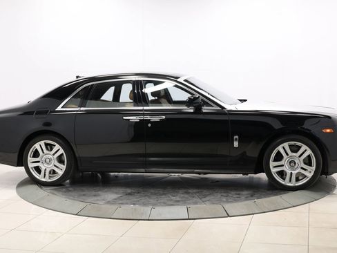 Used 2017 Rolls-Royce Ghost Series II Sedan 4D image 62
