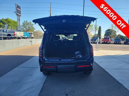 New 2025 Nissan Armada Platinum AWD/4WD image 12