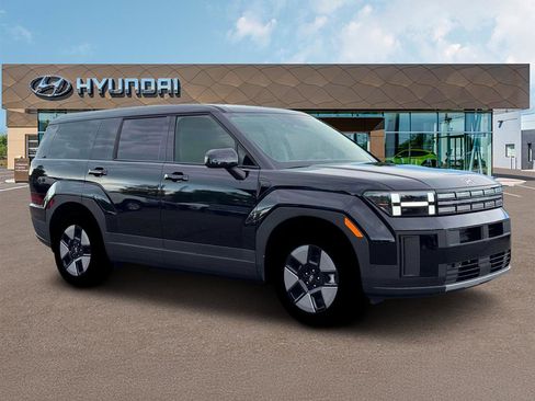 New 2026 Hyundai Santa Fe SE image 10