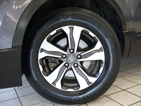 Used 2017 Honda CR-V LX image 45