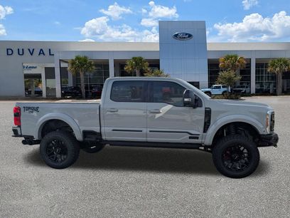 New 2026 Ford F250 Lariat w/ Black Appearance Package