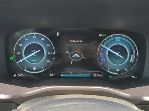 Used 2023 Hyundai Santa Fe Limited AWD/4WD image 26