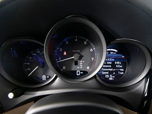 New 2026 Porsche Macan AWD/4WD image 24
