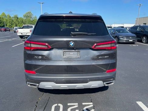 Used 2019 BMW X5 xDrive40i w/ Convenience Package AWD/4WD image 4