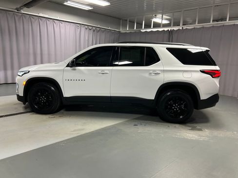 Used 2023 Chevrolet Traverse LS w/ Midnight/Sport Edition image 4
