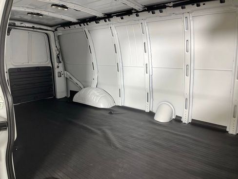 New 2025 Chevrolet Express 2500 w/ Driver Convenience Package image 20