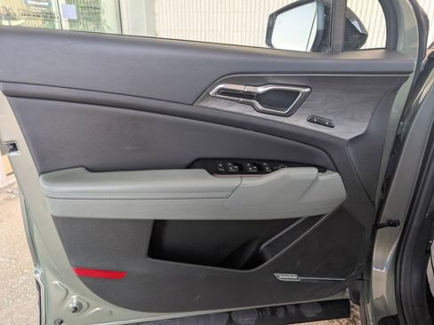Used 2024 Kia Sportage X-Pro image 7