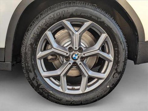 Certified 2024 BMW X3 xDrive30i w/ Premium Package image 24