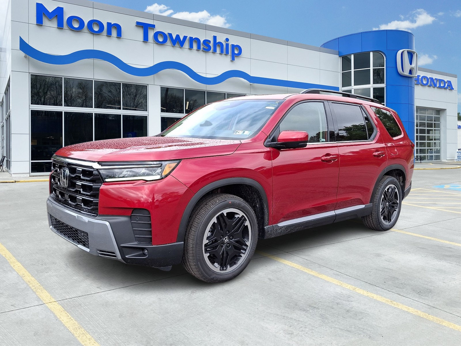 New 2026 Honda Pilot Touring image 3