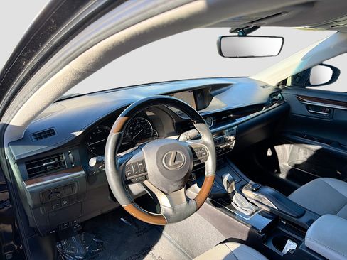 Used 2016 Lexus ES 350 350 image 23