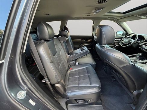 Used 2021 Kia Telluride EX w/ Towing Package image 41