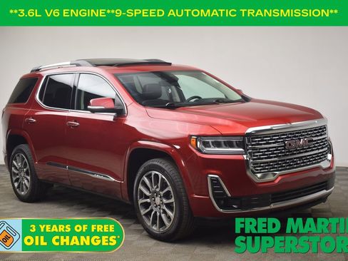 Used 2021 GMC Acadia Denali w/ Denali Technology Package image 1