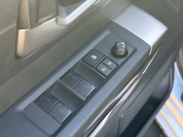 Used 2026 Toyota Tundra SR5 AWD/4WD image 18