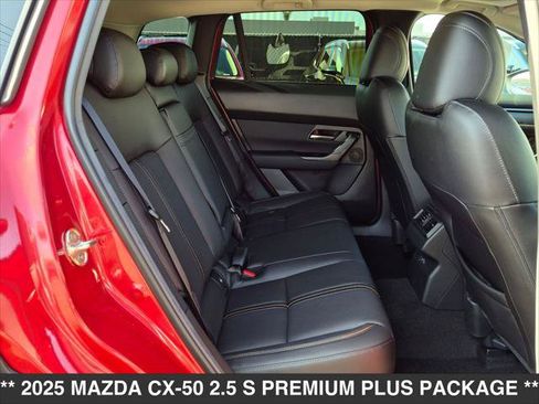 Used 2025 MAZDA CX-50 AWD 2.5 S w/ Accent Package image 20