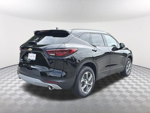 Certified 2023 Chevrolet Blazer LT w/ Convenience Package FWD image 6