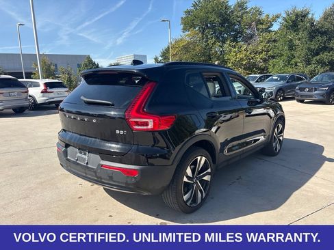 Used 2024 Volvo XC40 B5 Plus w/ Protection Package Premier AWD/4WD image 5