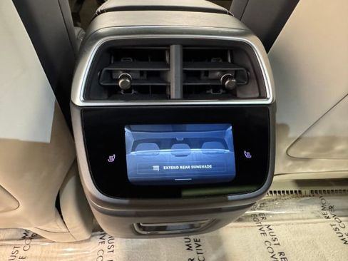 Used 2022 Lucid Air Grand Touring image 38