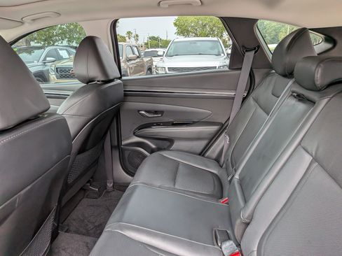 Used 2024 Hyundai Tucson Limited AWD/4WD image 15
