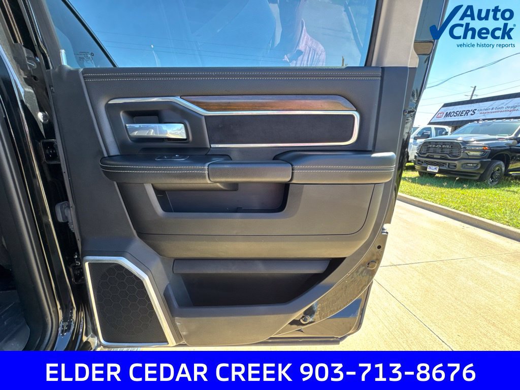 Used 2024 RAM 3500 Laramie AWD/4WD image 27