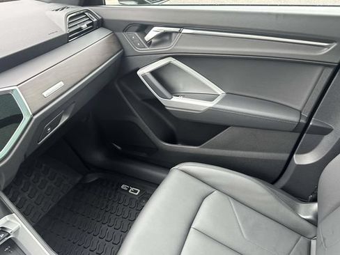 Used 2023 Audi Q3 2.0T Premium Plus w/ Premium Plus Package AWD/4WD image 36