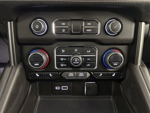 Used 2023 Chevrolet Tahoe LT w/ LT Signature Plus Package image 19