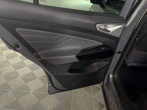 Used 2023 Volkswagen ID.4 Pro S RWD image 27