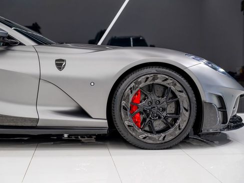 Used 2021 Ferrari 812 GTS image 14