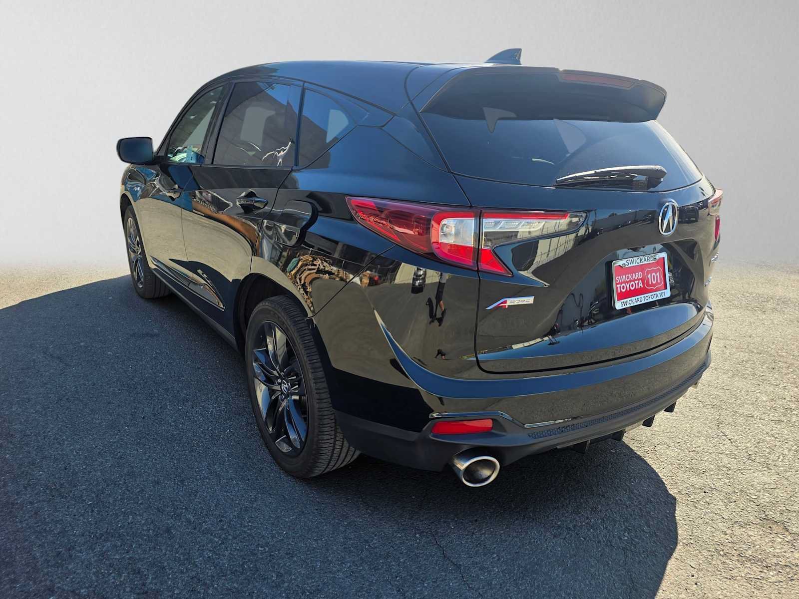 Used 2023 Acura RDX w/ Advance Package AWD/4WD image 5