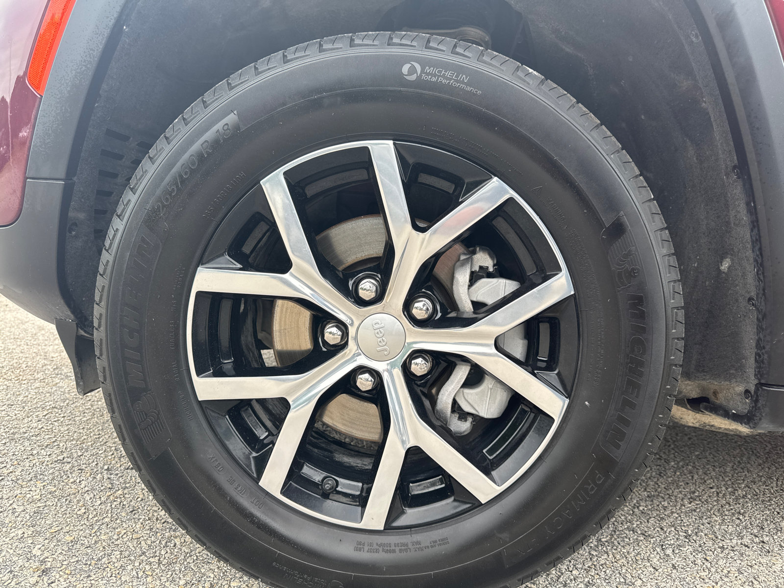 Used 2025 Jeep Grand Cherokee Limited AWD/4WD image 14