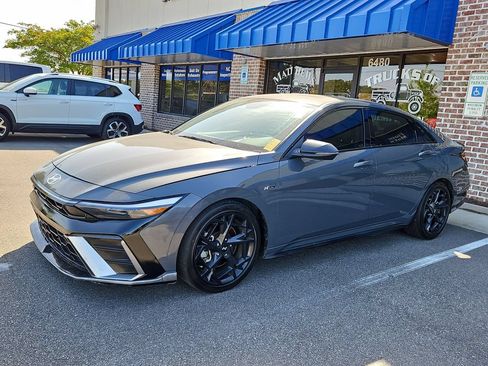Used 2024 Hyundai Elantra N Line FWD image 3