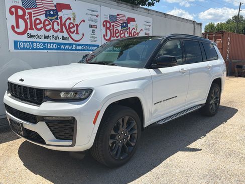 New 2026 Jeep Grand Cherokee L Limited AWD/4WD image 44