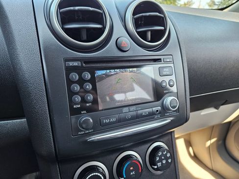 Used 2011 Nissan Rogue SV AWD/4WD image 23