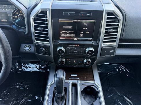 Used 2015 Ford F150 Platinum w/ Technology Package AWD/4WD image 13