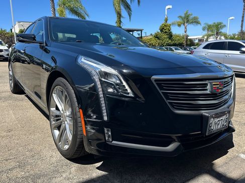 Used 2018 Cadillac CT6 3.0 Twin Turbo Platinum Sedan AWD/4WD image 2